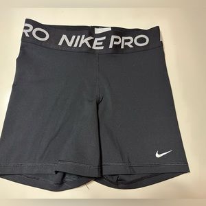 Nike Pro shorts size M